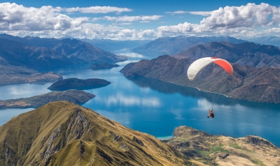 Wanaka in Neuseeland (postrocker / stock.adobe.com)  lizenziertes Stockfoto 
Información sobre la licencia en 'Verificación de las fuentes de la imagen'